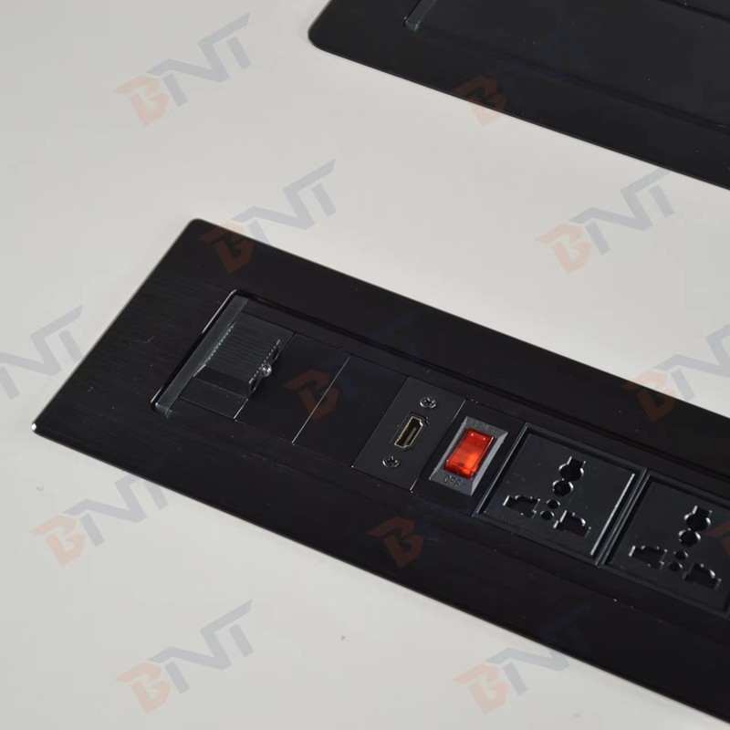 2 Universal 65W Fast Charging Tabletop Socket IP44 Level 10A Rated Current 2 AC Outlets EU Plug Standard for Office Use detail image 13